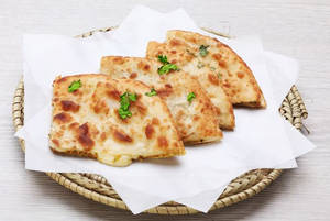 Chilly Cheese Paratha