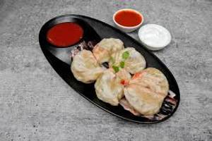 Veg Steamed Momos (6 Pc)
