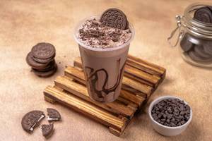 Oreo Crunch Shake