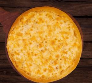 Cheesy Margherita Pizza