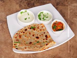 Chicken Kheema Paratha