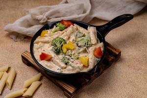 Penne Alfredo Pasta