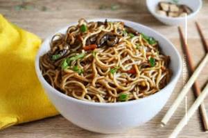 Mushroom noodles