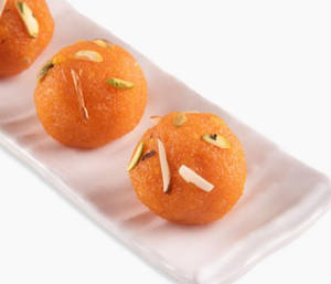 Moti Choor Dry Fruit Ladoo
