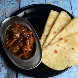 Chilli Chicken & Chappathi Combo