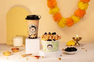 Festive Season Sundae And Bubble Tea Combo
