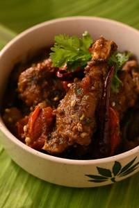 Purba Banglar Swade Mutton Mezbani Bhuna (4)