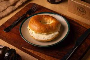 Jalapeno Bagel With Cream Cheese