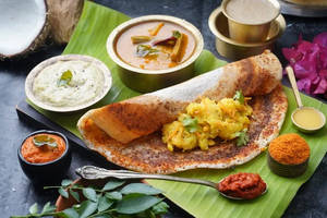 Podi Onion Masala Dosa