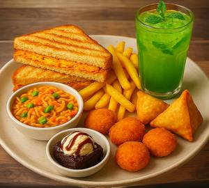 Veggie Royal Combo: Paneer Sandwich-1Veg maggie-1 Classic fries-1 Paneer samosa-1