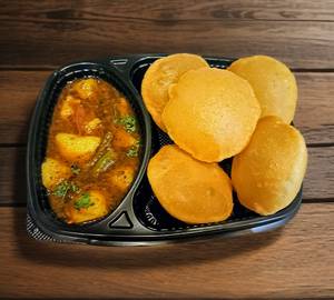 Hing Kachori & Sabji [ 4 Pieces ]