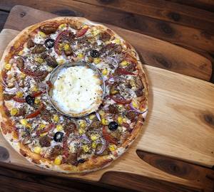 Chicken Volcano Pizza