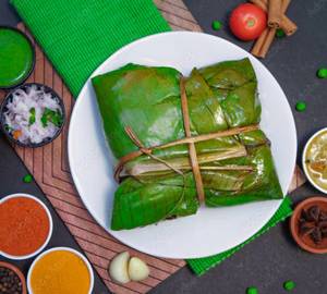 Vaazhai Elai Chicken Parota