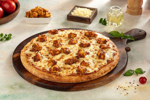 Kadhai Paneer Tikka Pizza