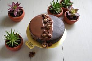 Ferrero Rocher Cake