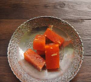 Karachi Halwa