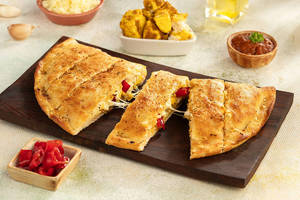 Red Paprika & Paneer Stuffed Garlic Bread