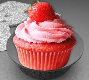 Strawberry Cup Cake 3pcs