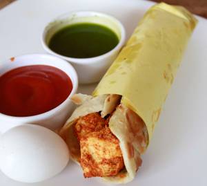 Single Egg Double Aloo Roll