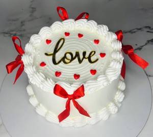 Birthday Love Theme Cake