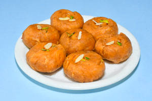 Makkhan Bada