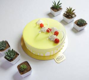 Rich Pineapple Cake  