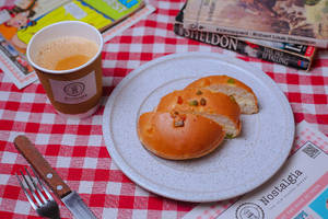Butter Cream Bun And Bombay Chai Combo