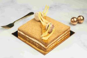 Russian Medovik Cake