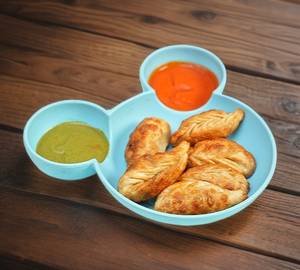 Veg Fried Momo (6 Pieces)