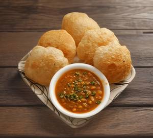 Special Kachori [4 Pieces] With Aloo matar Sabji
