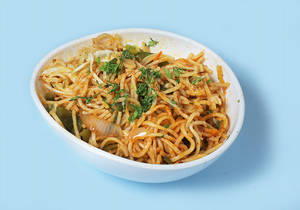 Veg. Hakka Noodles