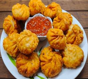 Chicken momos