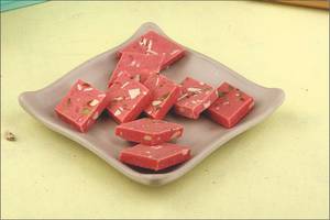 Kaju Strawberry