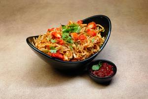 Schezwan Chicken Hakka Noodles