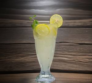Litchi Mojito