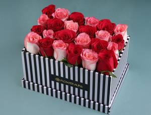 Red and Pink Roses in a Premium Box