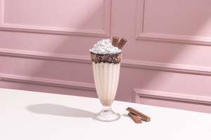 Caramel Kit Kat Milkshake