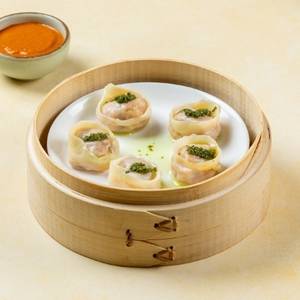 Lehsuni Prawns Momo