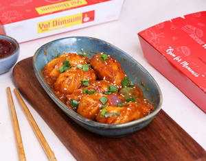 Veg Schezwan Momos In Gravy
