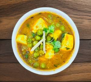Matar paneer