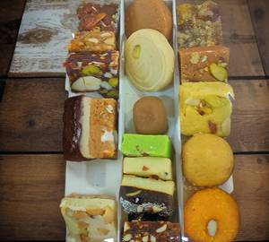 Spl Khova,Ghee,jaggery,Dryfruits,Milk,Pedha Assorted MIx