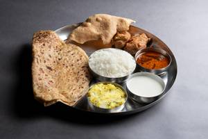 Puran Poli Thali