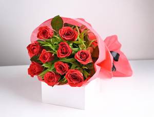 10 Red Roses Bouquet