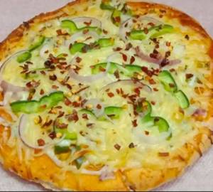 Onion Capsicum Pizza                        