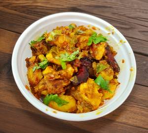 Masala aloo [dry ]
