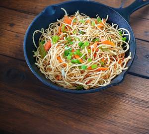Hakka Noodles