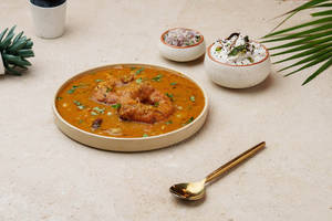 Sambar Vadai (2 Nos)