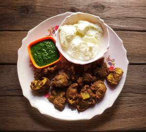 Kuttu aate ke mirch pakoda (200gm)
