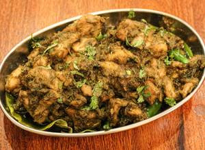 Malli Kozhi (green Chicken) Varuval