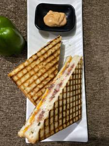 tandoori Paneer tikka Cheese Sandwich (2 pc) real paneer